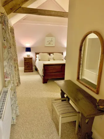 Luxury  Cottage in exceptional private grounds with private gym, table tennis