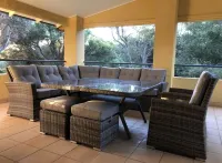 Hideaway By The Sea. 2 minute walk to the beach.  Free WIFI & LINEN