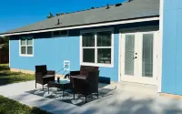 New Stylish Family Friendly Home Near Community Pool and Park in NW Austin
