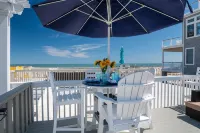 Pet Friendly 2Br Oceanfront Building Perfect for Couple or Small Family