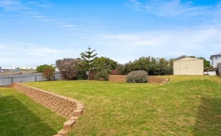 The Nook on Newell, minutes to the beach on foot - Pets welcome