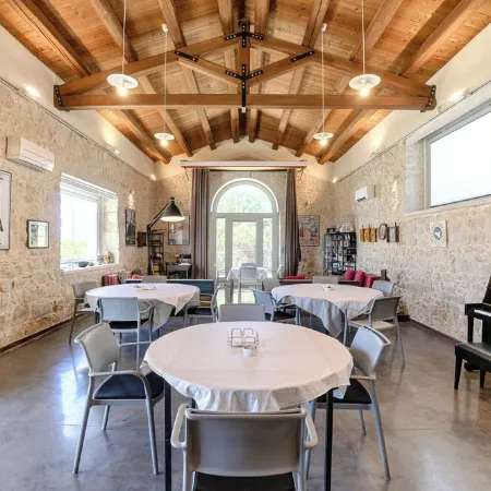 New: Wonderful villa with sea view, infinity pool, padel court