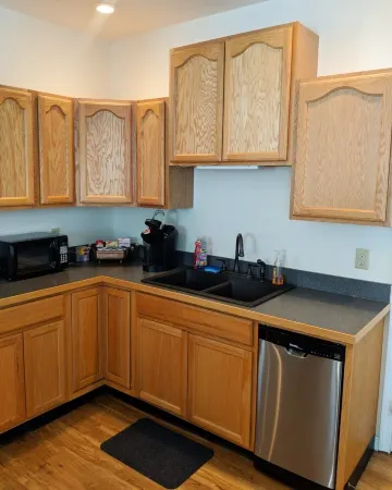 Historic Main Street private 2 bedroom apartment with views and all amenities.