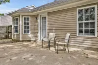 NEW! Spring Hill Private Cozy 3BR Home