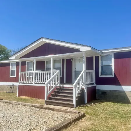 "No Worries" less than 10 minutes from Lake Texoma and Choctaw Casino