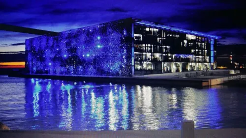 T2 NEW DESIGN TEAM AND FURNITURE