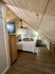 Renovated lake house on Claytor Lake with water access and boat dock