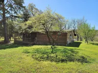 Whiskey Ridge Retreat a Cozy Pet and Family Friendly Getaway - Alphydda