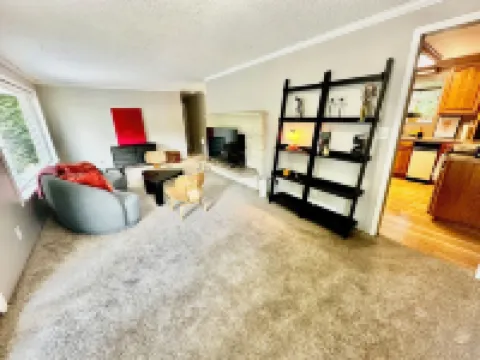 Unit surrounded by treesWasher and Dryer + Pet friendly!