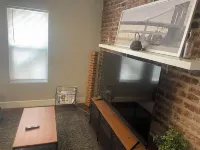Newly Renovated Downtown Apartment