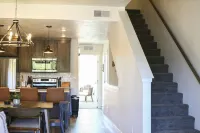 The Gathering Place- REFRESH. ADVENTURE. GATHER. REPEAT. - Vacation Townhome