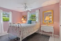 Tropical Oasis ~ Game Room ~ Spectacular Gardens ~ Heated 32' Saltwater Pool