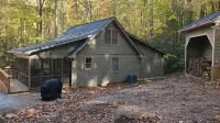 North Georgia Mountains, Dahlonega, Cabin, Wineries, Hunt, Hike, National Forest