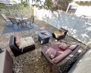 Gather here!  Hot Tub, Huge Kitchen, Fireplace, & BBQ!  Walk to Downtown Price!