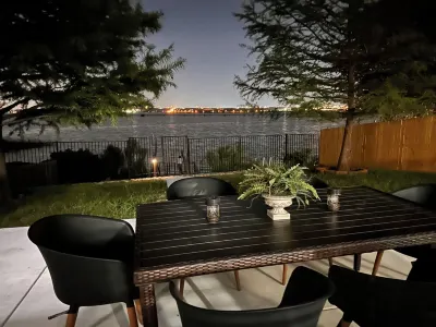 Cozy Lakefront Home with Private Dock, Grill, & Stunning Views– Near AT&T Hotel in zona Dallas Baptist University