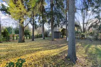 Gourmet Kitchen, King-sized Bed, Charming Ottawa Hills Colonial Hotels in Ottawa Hills