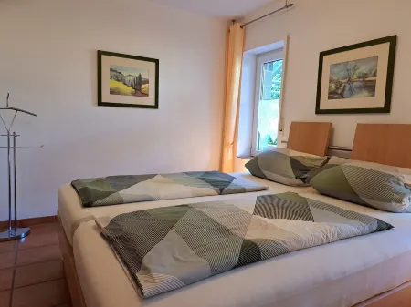 Cozy vacation apartment located on the Middle Moselle. Pet friendly!
