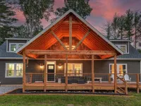 Spacious Mountain Retreat! Hot Tub, Game Room, Near Asheville Hotels in Fairview