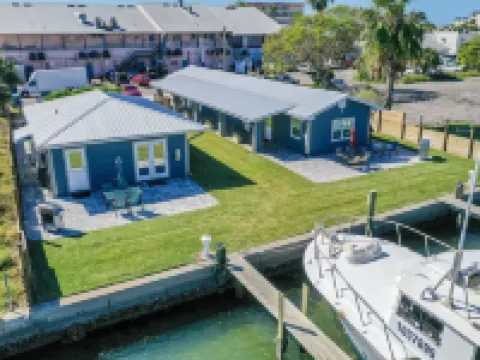 JOHNS PASS "Studio 4" Fisherman's Cove & Cottages Hotels in Madeira Beach