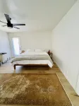 Joshua Tree- Hot tub, Walk to food & shops, a few minutes from JTNP