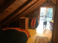 French Creek Inn.    Creekside Cabin with Fire Sauna