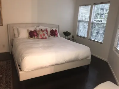 Beautiful  Vacation Townhome Hotels in der Nähe von Cedar Grove Park