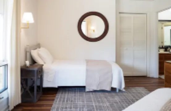 Quiet Condo on Golf Course with EV Plug near Pinehurst
