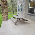 6-bedroom vacation home just 10 minutes from town.