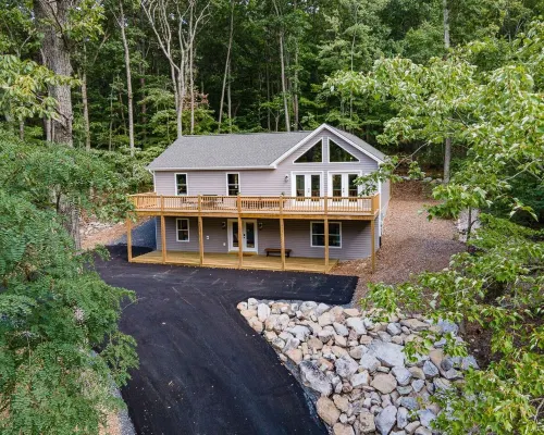 Stunning Luxury Home: Majestic Massanutten Views with New Hot Tub Hotels in Massanutten