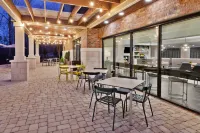 Home2 Suites by Hilton Alpharetta - Parking