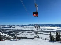 Jackson Hole condo in the Aspens. A retreat close to Nat. Parks & JHMR, King Bed
