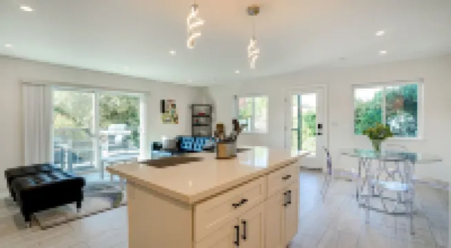 Beautiful modern home near Sonoma, Calistoga & wineries