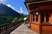Vacation apartment directly at Hintersee, Ramsau near Berchtesgaden, 4 persons Hotel a Ramsau