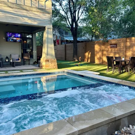 Luxury Austin Retreat for Families & Groups, Pool + Spa, Sleeps 15