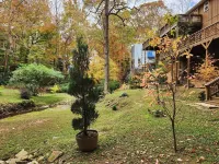 Creekside-Atlanta Terrace-Level Guest Suite/23Min to MidTown & down Town Atlanta - balcony