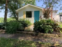 Country Cottage Farm Stay at Stoneycreek Acres Hotels near Target