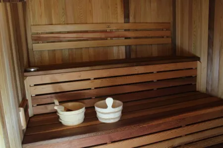 River Rock Cottage Is Located On The Shore Of Lake Superior On Chequamegon Bay.