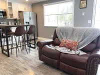 Cozy 1bd Duplex Unit - Downtown Bothell and UW Bothell