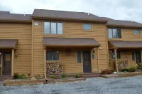 ❄ 3 Bedroom Condo ❄ Minutes From Timberline and Canaan Valley Resort Ski Areas ⛷
