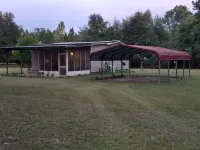 Peaceful Country Getaway Pet Friendly and Cozy! Hotels in Madison County