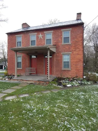 Beautiful single-family house building from 1840 Отели в г. Ланкастер