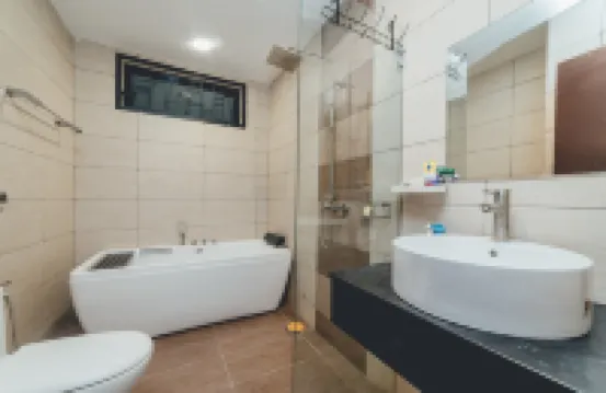 Molek Little Joy Studio 4Pax Bathtub with Balcony