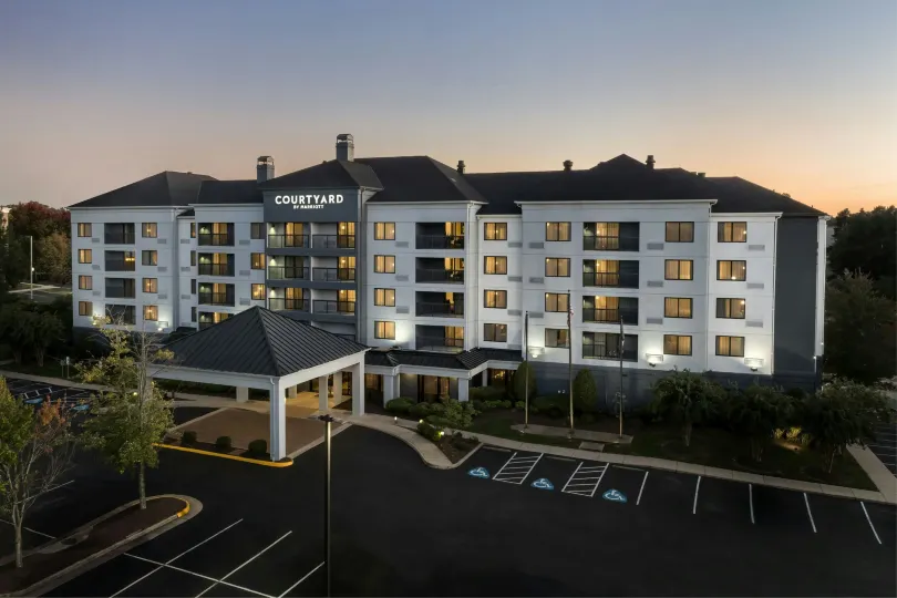 里士滿切斯特萬怡酒店