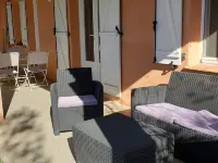 Lovely, quiet gîte in the hills of Provence Hotels in Beaucaire