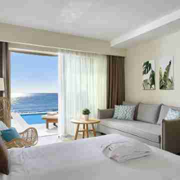 Enorme Santanna Beach Rooms
