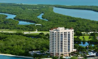 Lovers Key Resort