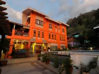 Pier Uno Dive Resort Hotels in Mabini