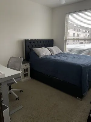 Fully Furnished Apartment in Addison, walking distance to great Restaurants