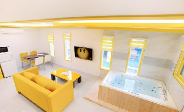 Namiseom the Hue Couple and Spa Pension