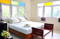 At Home Suanphung Hotels in Chom Bueng
